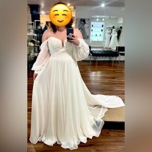 Essence of Australia D3636 A-Line off shoulder wedding dress size 22